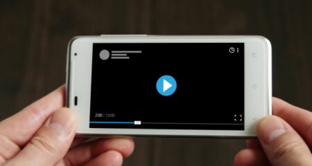 OTT（オーバー・ザ・トップ）広告とは？種類や特徴・配信ポイントを解説