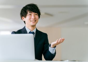 新卒採用の会社説明会動画とは？人事担当の負担軽減などメリットや制作のポイントを詳しく解説