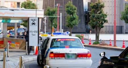 富裕層・決裁者にアプローチできるタクシーサイネージ広告の特徴