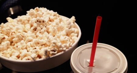 冬休みのブランディングにシネアドが注目される理由