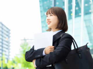 28卒採用は今から何をする？最新スケジュールと29卒までの採用計画